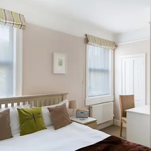 3* Nocleg ze śniadaniem Bay Tree House